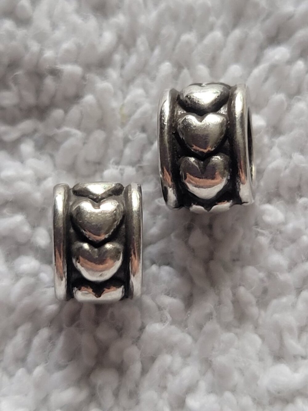 Brighton Lot Of 2 Hearts Spacers New Retired